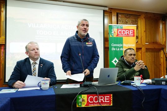 Core Hernández destaca histórica aprobación de más de mil millones de pesos para impulsar economía y turismo en Villarrica