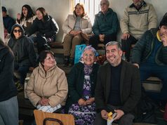 Programa Sabingo acompañó a adultos mayores de Freire en una emotiva jornada “Prendiendo el Invierno”