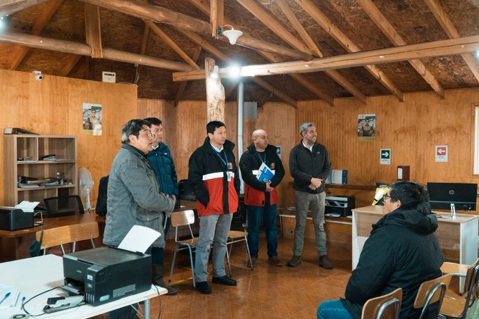 Municipio de Freire, comunidades y MOP revisan avances de proyectos viales que buscan mejorar la conectividad en Quetroco