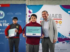 Estudiantes de Freire reciben Becas TIC 2026 para fortalecer su acceso a la tecnología
