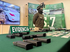 Cayeron en el peaje Quepe con 10 pistolas nuevas: armamento habría ingresado desde Argentina y tenía como destino el Biobío