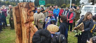 Estudiantes de la escuela El Crucero de Nueva Imperial culminan taller de instrumentos mapuches
