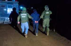 Publicaba armamento en redes sociales: investigación terminó con allanamientos y detenidos en la provincia de Malleco
