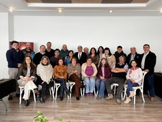 Lanzan programa de difusión tecnológica para fortalecer la productividad de 20 empresas apícolas de La Araucanía