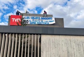 Tras tomarse oficinas de Junaeb y TVN Red Araucanía, estudiantes mapuches consiguen acuerdo por fondos culturales