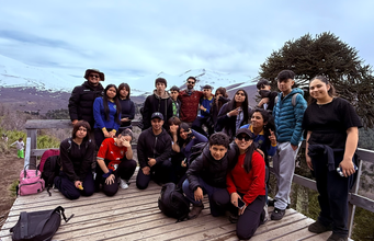 Estudiantes de Quepe y Radal representaron a Freire en jornada recreativa en la reserva nacional Malalcahuello