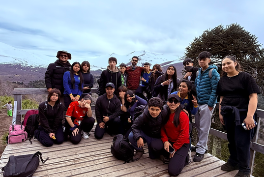 Estudiantes de Quepe y Radal representaron a Freire en jornada recreativa en la reserva nacional Malalcahuello