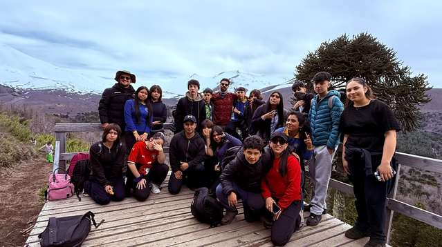 Estudiantes de Quepe y Radal representaron a Freire en jornada recreativa en la reserva nacional Malalcahuello