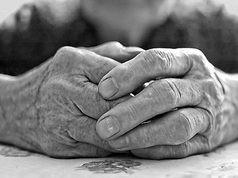 En el día del adulto mayor: PDI refuerza el llamado a denunciar delitos que vulneren su integridad y dignidad