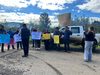 Más de 400 familias esperan agua potable en Loncoche: vecinos protestan contra CMPC por demora en trámites