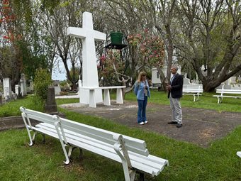 Cementerio de Pitrufquén abrirá hasta las 21:30 horas durante las visitas del 31 de octubre y 1 de noviembre