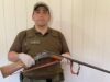 Operativo por violencia intrafamiliar en Gorbea termina con una mujer detenida por tenencia ilegal de armas
